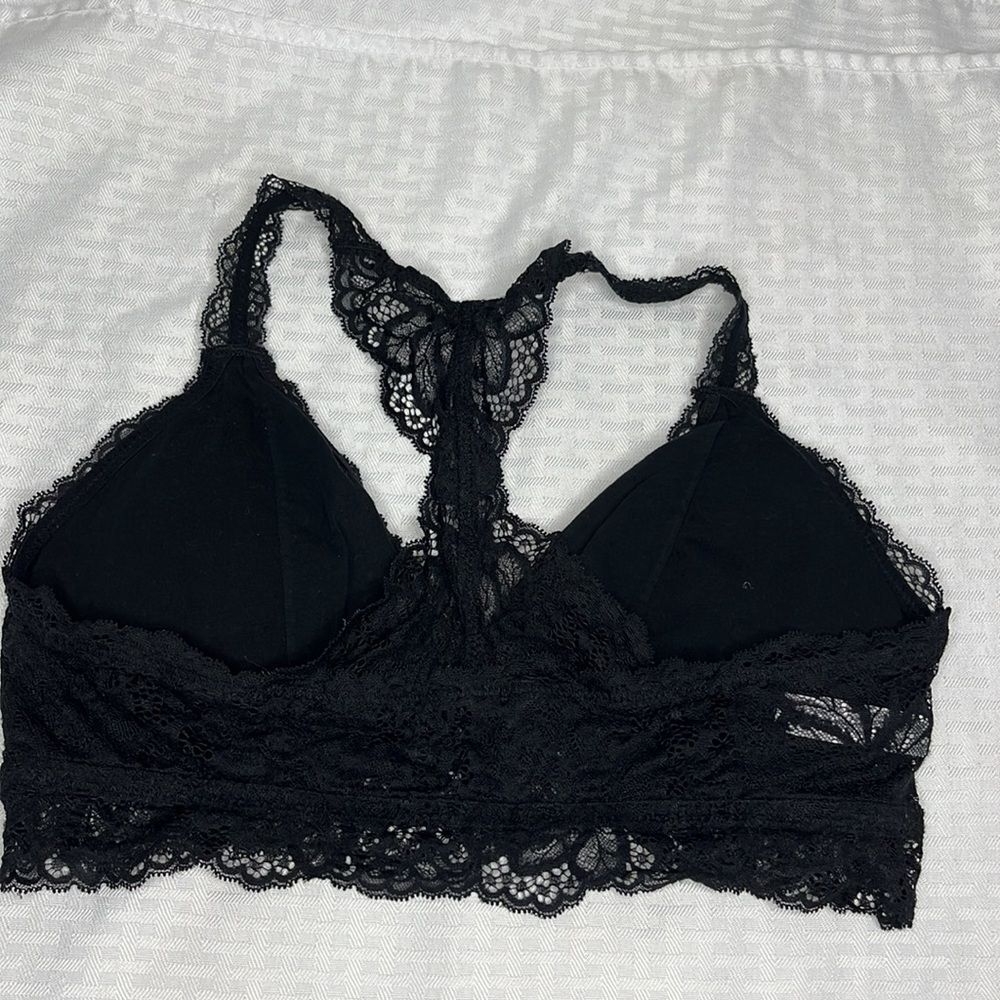 💕 Bralette Bundle Size Large - Picture 5 of 6